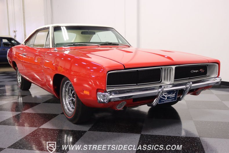 1969 Dodge Charger 14