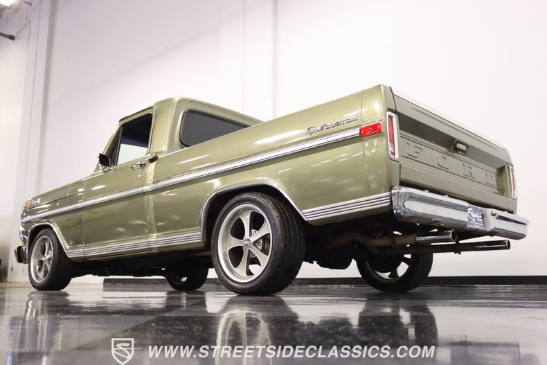 1972 Ford F-100 23