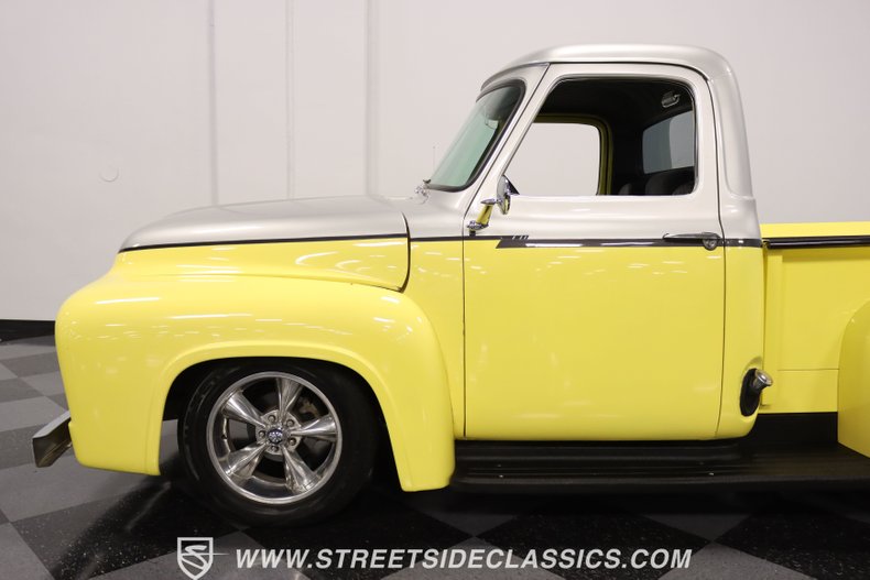 1955 Ford F-100 21