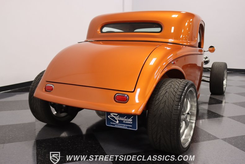 1934 Ford Coupe 9