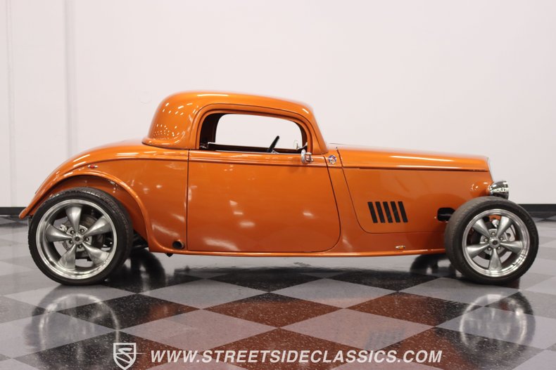 1934 Ford Coupe 12