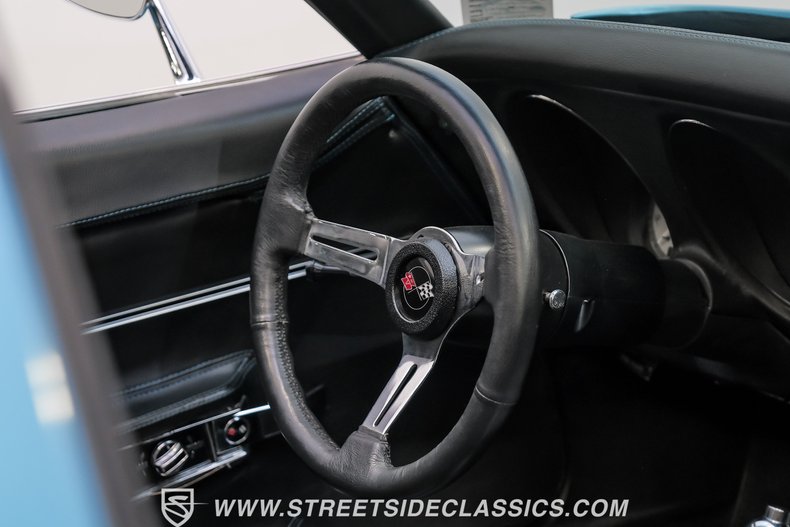 1968 Chevrolet Corvette 38