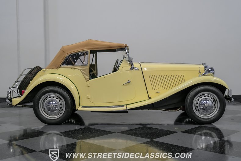 1952 MG TD  17