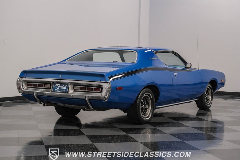 1972 Dodge Charger 15
