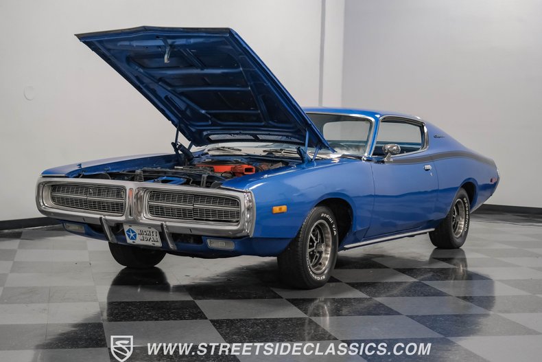 1972 Dodge Charger 32
