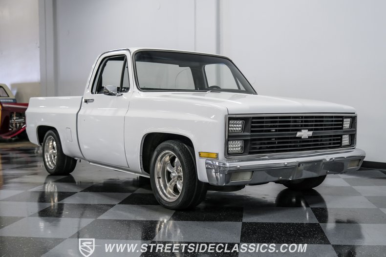 1982 Chevrolet C10  23