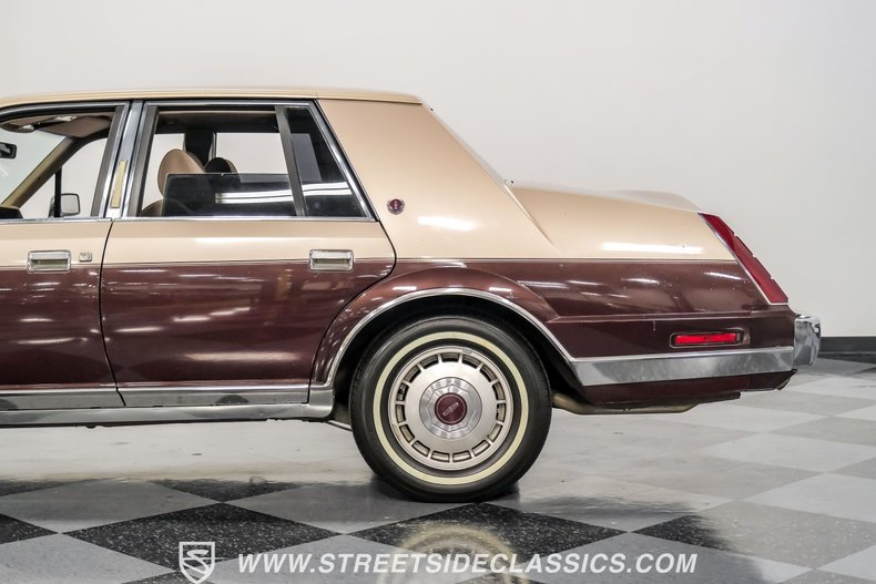 1986 Lincoln Continental 10