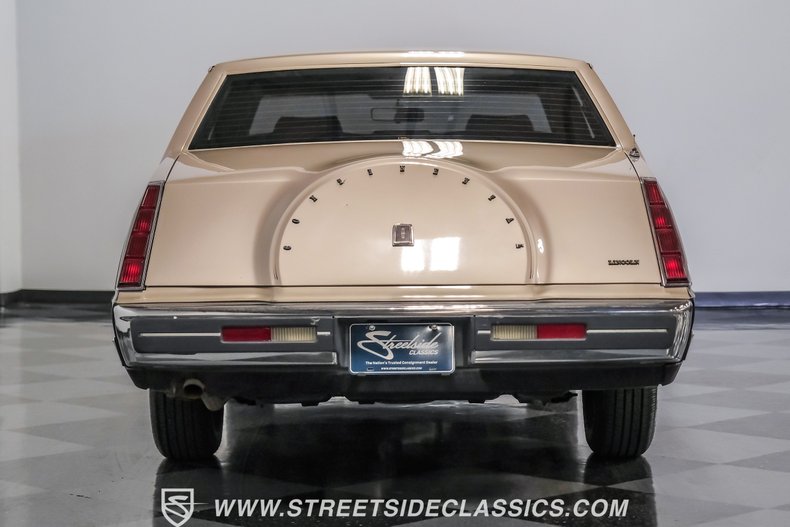 1986 Lincoln Continental 13