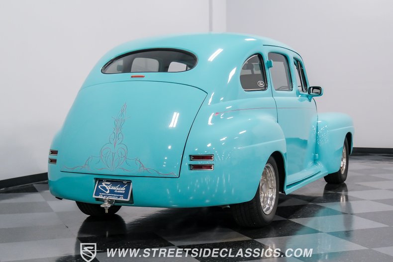 1947 Ford Deluxe 14