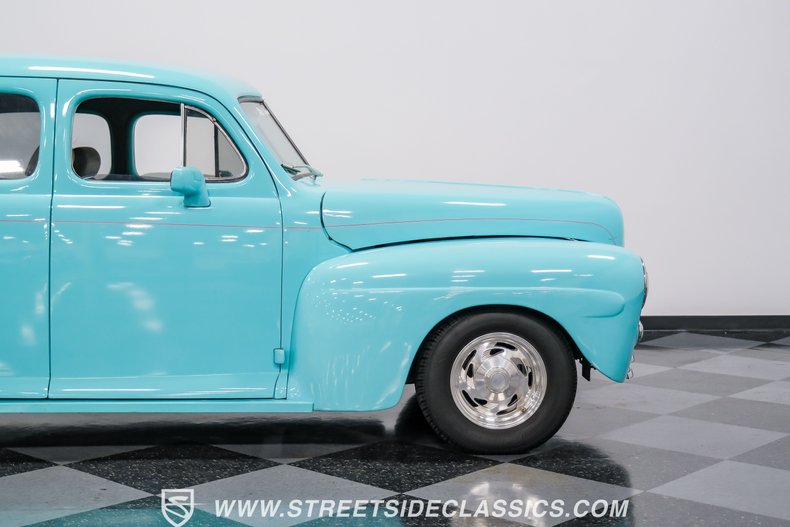 1947 Ford Deluxe 19