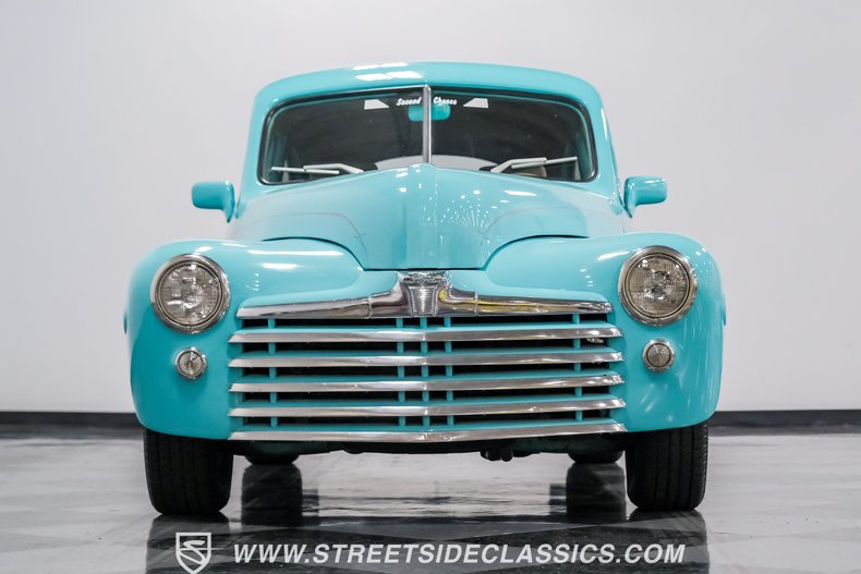 1947 Ford Deluxe 84