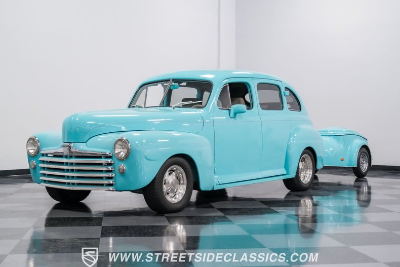 1947 Ford Deluxe 28