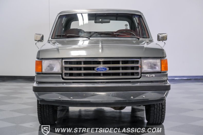 1989 Ford Bronco XLT 4X4 21