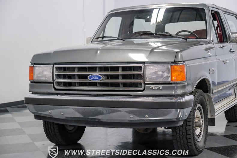 1989 Ford Bronco XLT 4X4 23