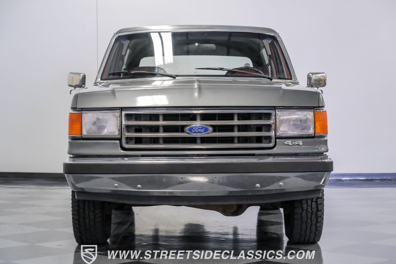 1989 Ford Bronco 73