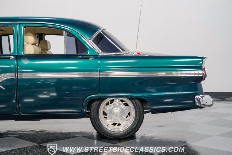 1956 Ford Fairlane 7