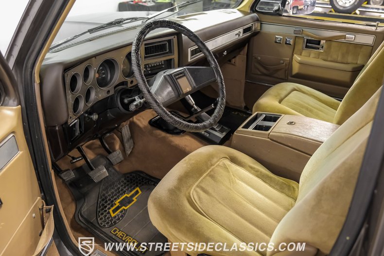 1987 Chevrolet Blazer 4