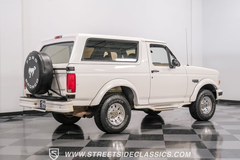 1995 Ford Bronco 16