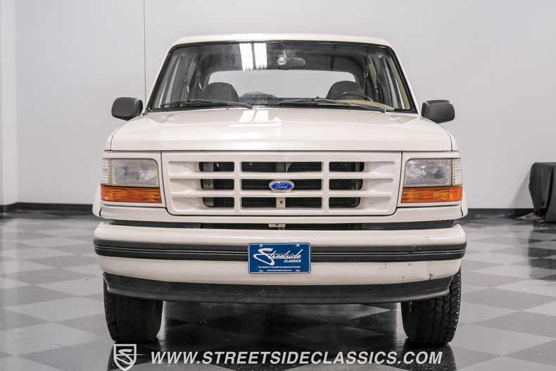 1995 Ford Bronco XLT Sport 4X4 23