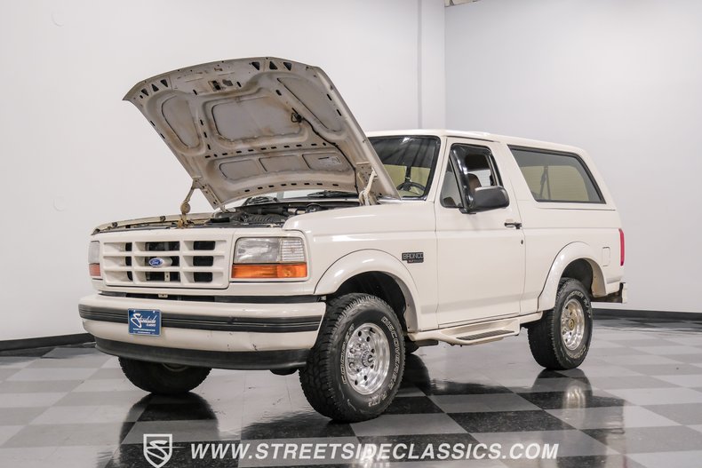1995 Ford Bronco 29