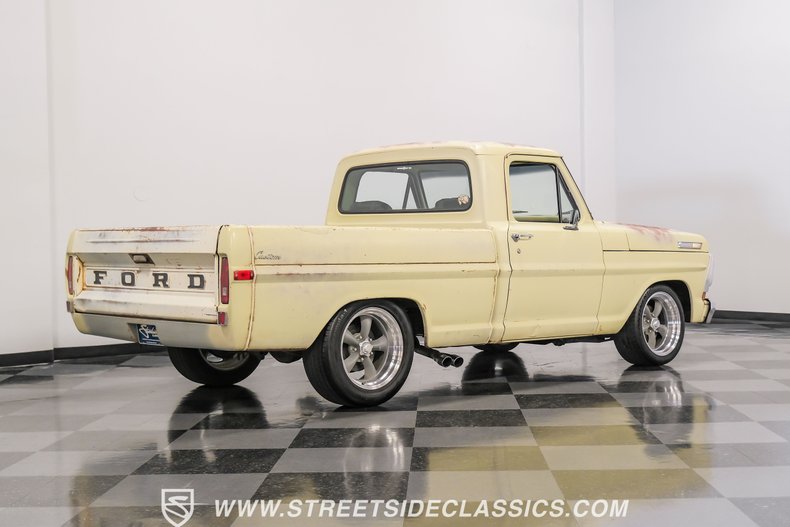 1970 Ford F-100 16