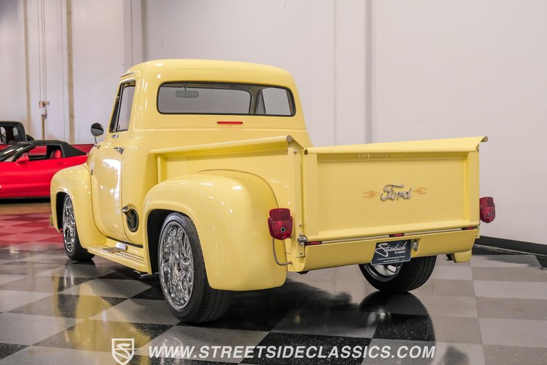 1954 Ford F-100 11