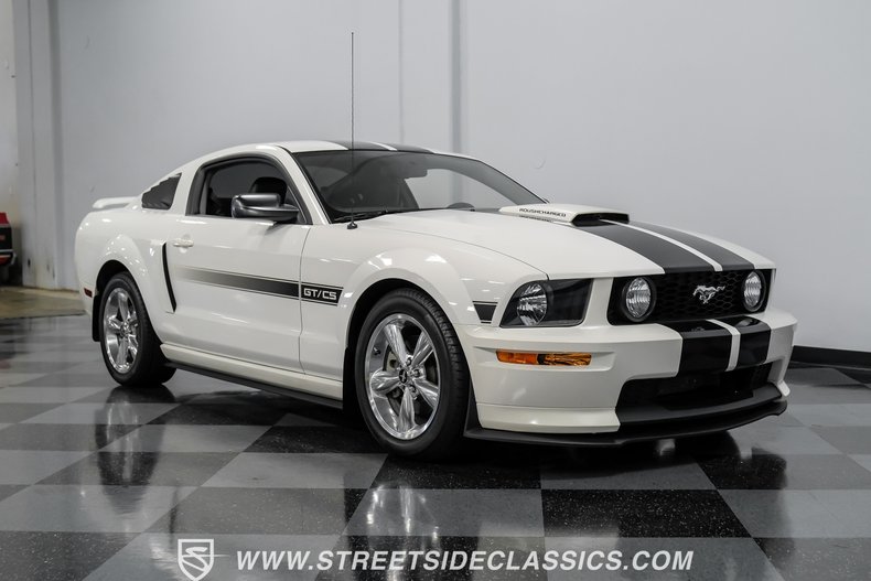 2008 Ford Mustang 21