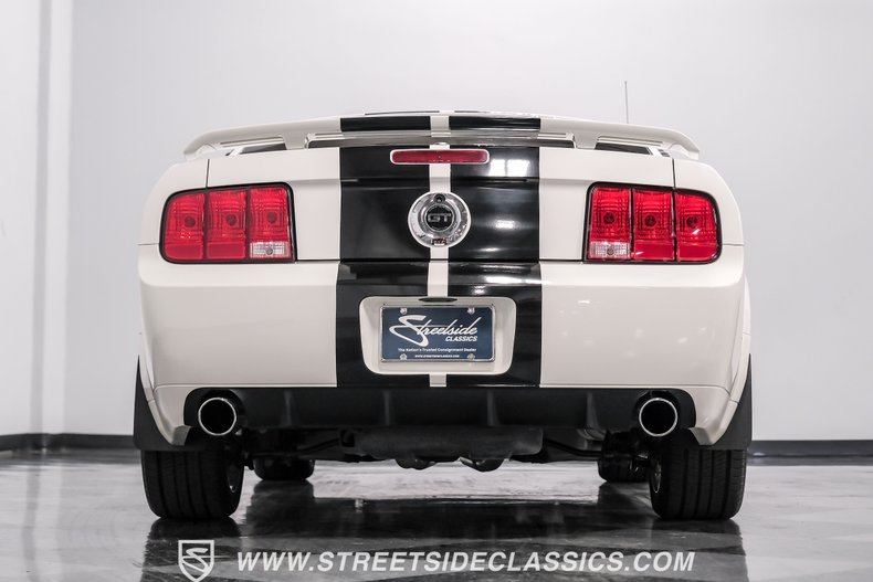 2008 Ford Mustang 86