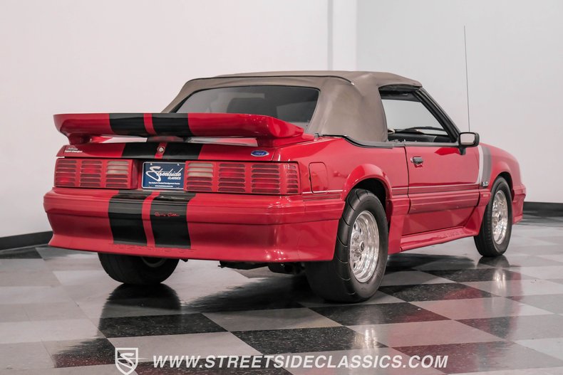 1989 Ford Mustang 14