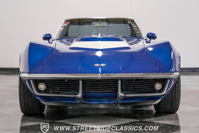 1968 Chevrolet Corvette  23