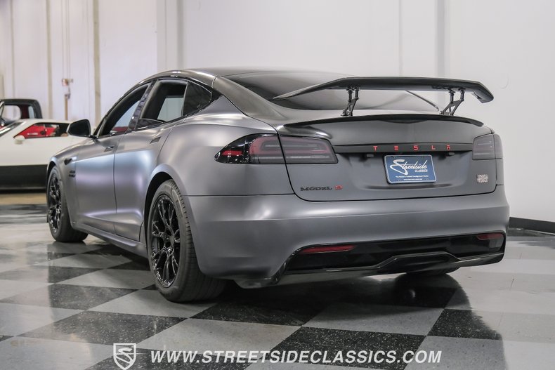 2023 Tesla Model S 10