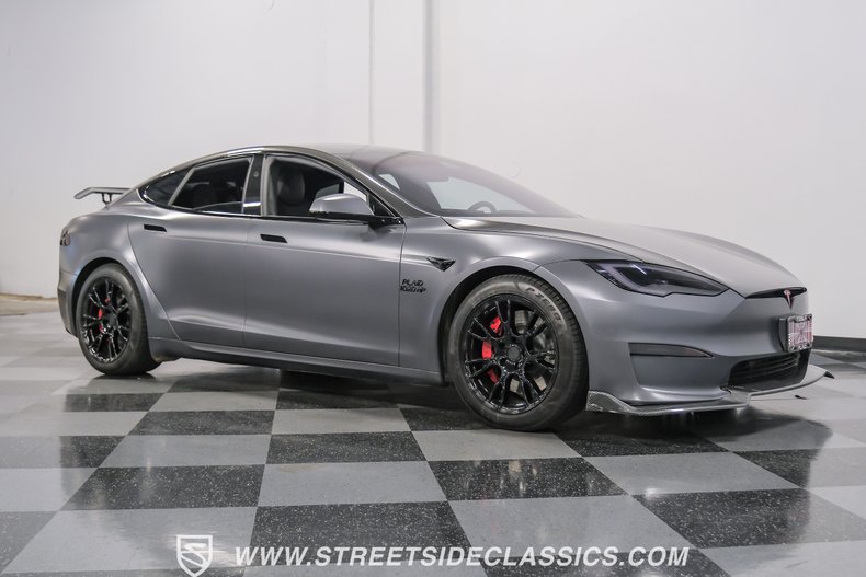 2023 Tesla Model S 19