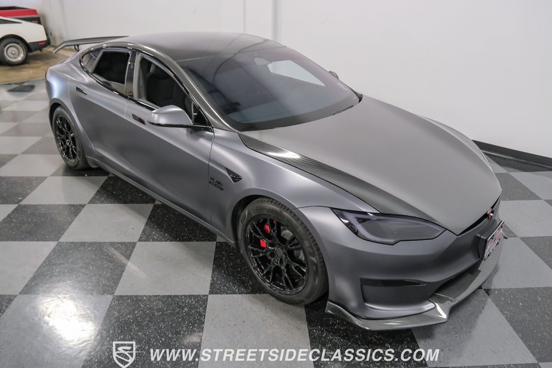 2023 Tesla Model S 26