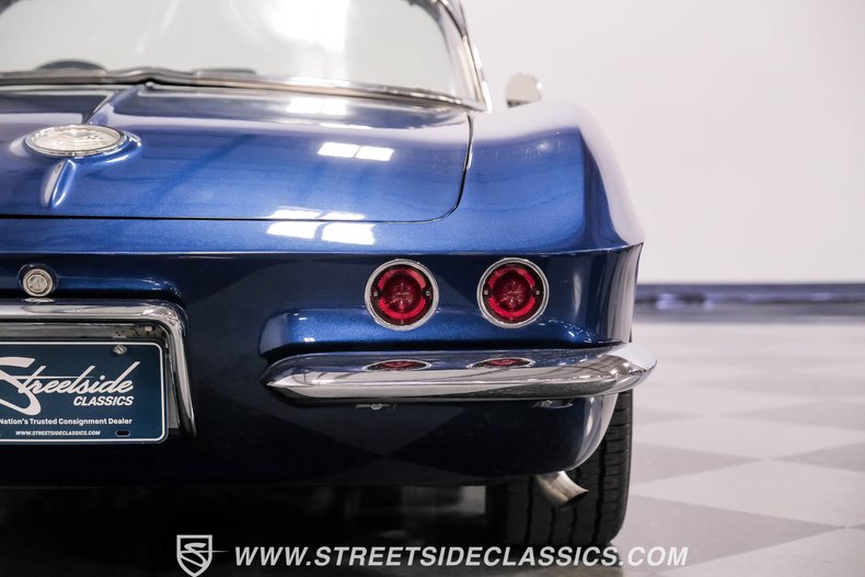 1961 Chevrolet Corvette Restomod 31
