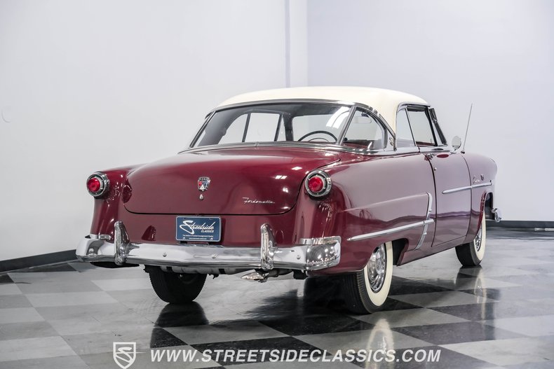 1952 Ford Crestline Victoria 14