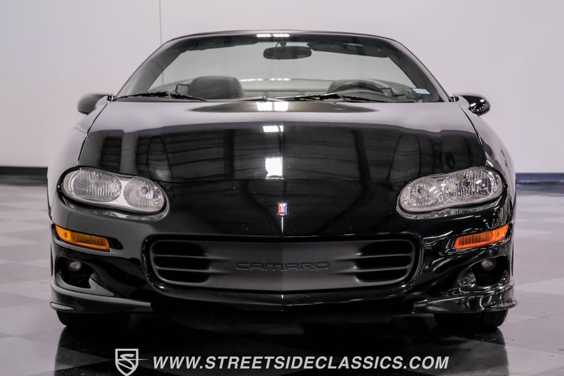 2002 Chevrolet Camaro Z/28 Convertible 23