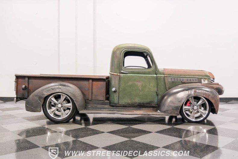 1947 Chevrolet Pickup Restomod Patina 18