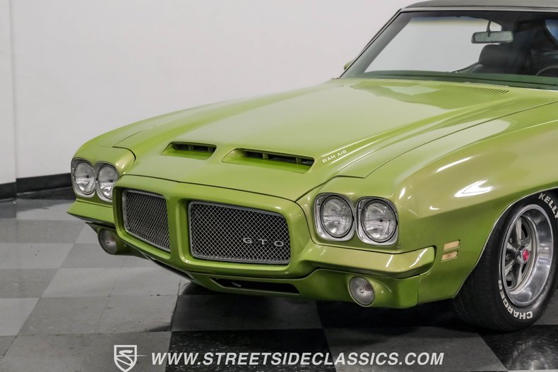 1971 Pontiac GTO  24