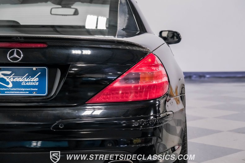 2003 Mercedes-Benz SL500  25