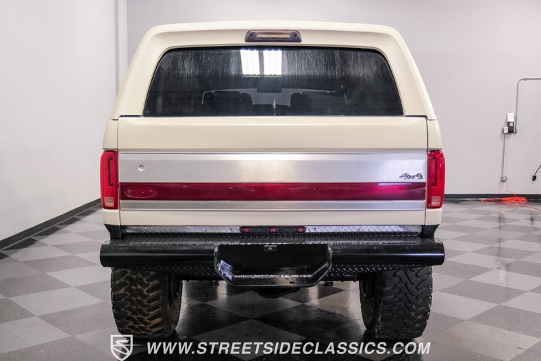 1991 Ford C-350 XLT Centurion Bronco 10