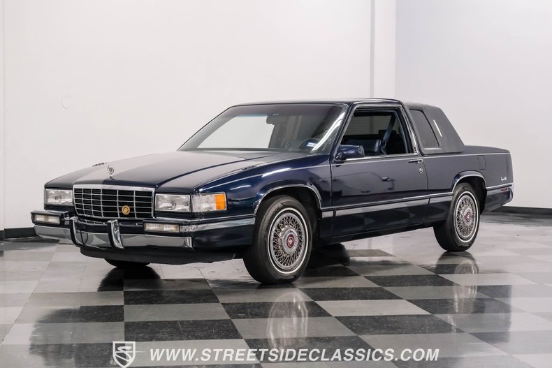 1993 Cadillac Coupe DeVille  19