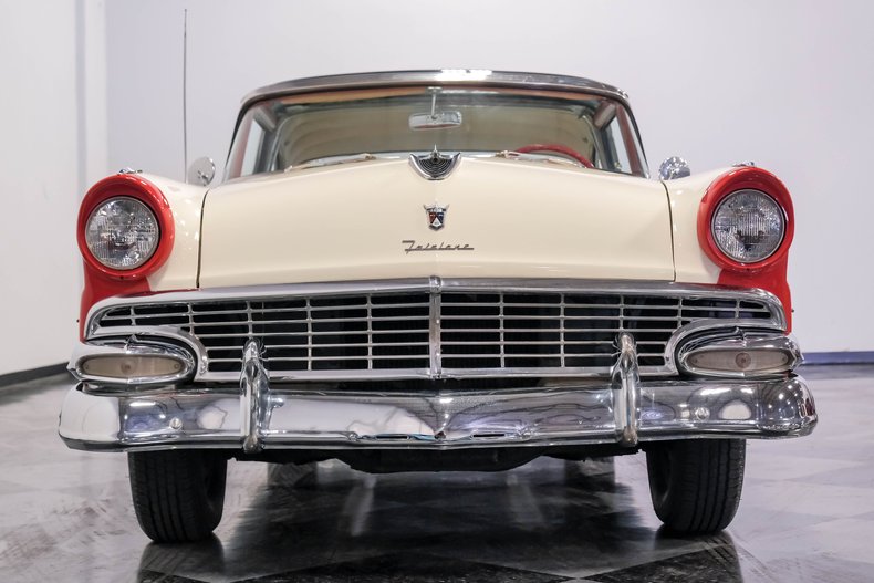 1956 Ford Fairlane Crown Victoria 17