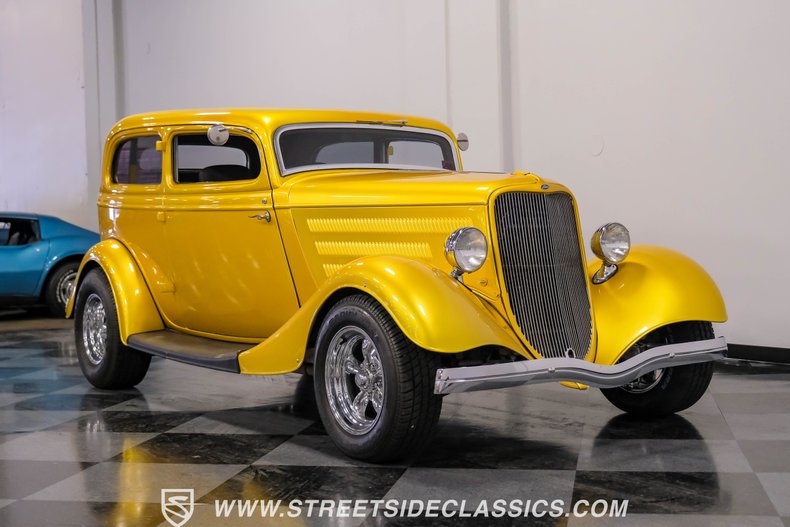 1933 Ford Victoria Streetrod with Trailer 15