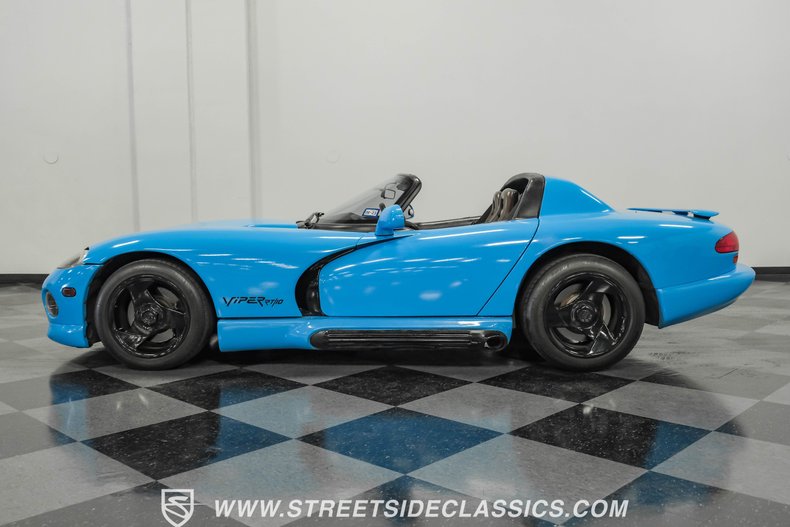 1995 Dodge Viper RT-10 2