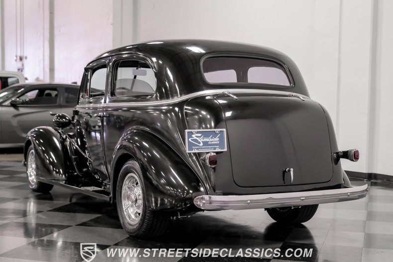 1937 Chevrolet Master Deluxe StreetRod 8