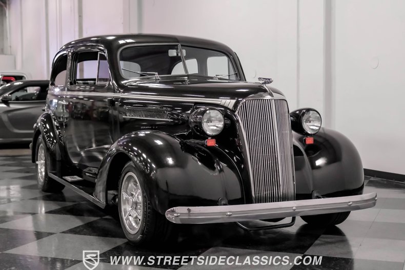 1937 Chevrolet Master Deluxe StreetRod 15