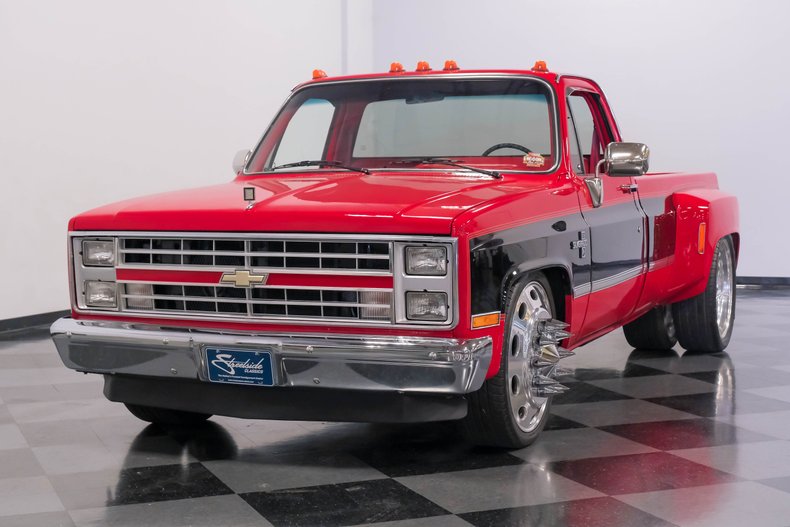 1986 Chevrolet C30 Dually Custom 17