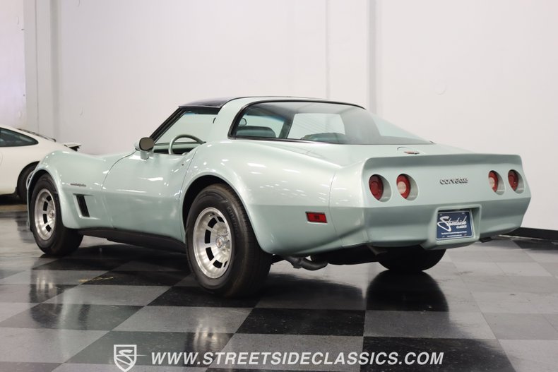 1982 Chevrolet Corvette  8