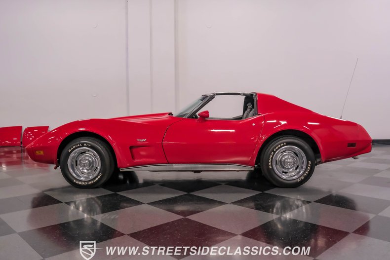 1977 Chevrolet Corvette  2