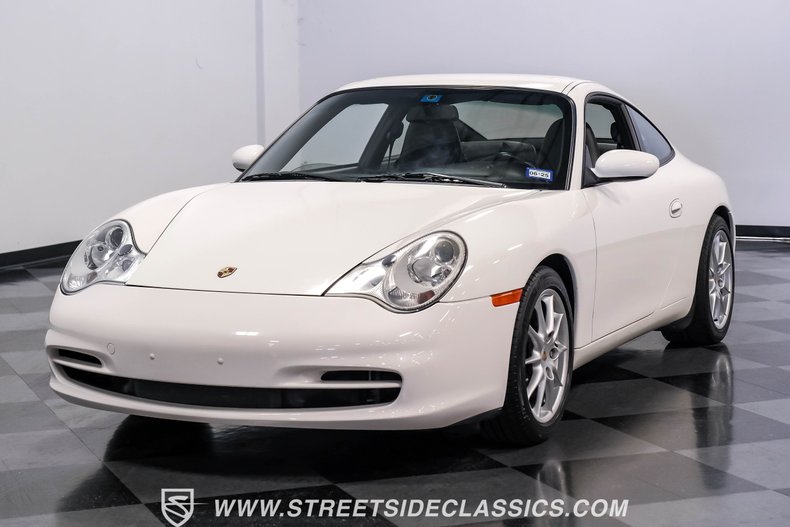 2002 Porsche 911 Carrera 17